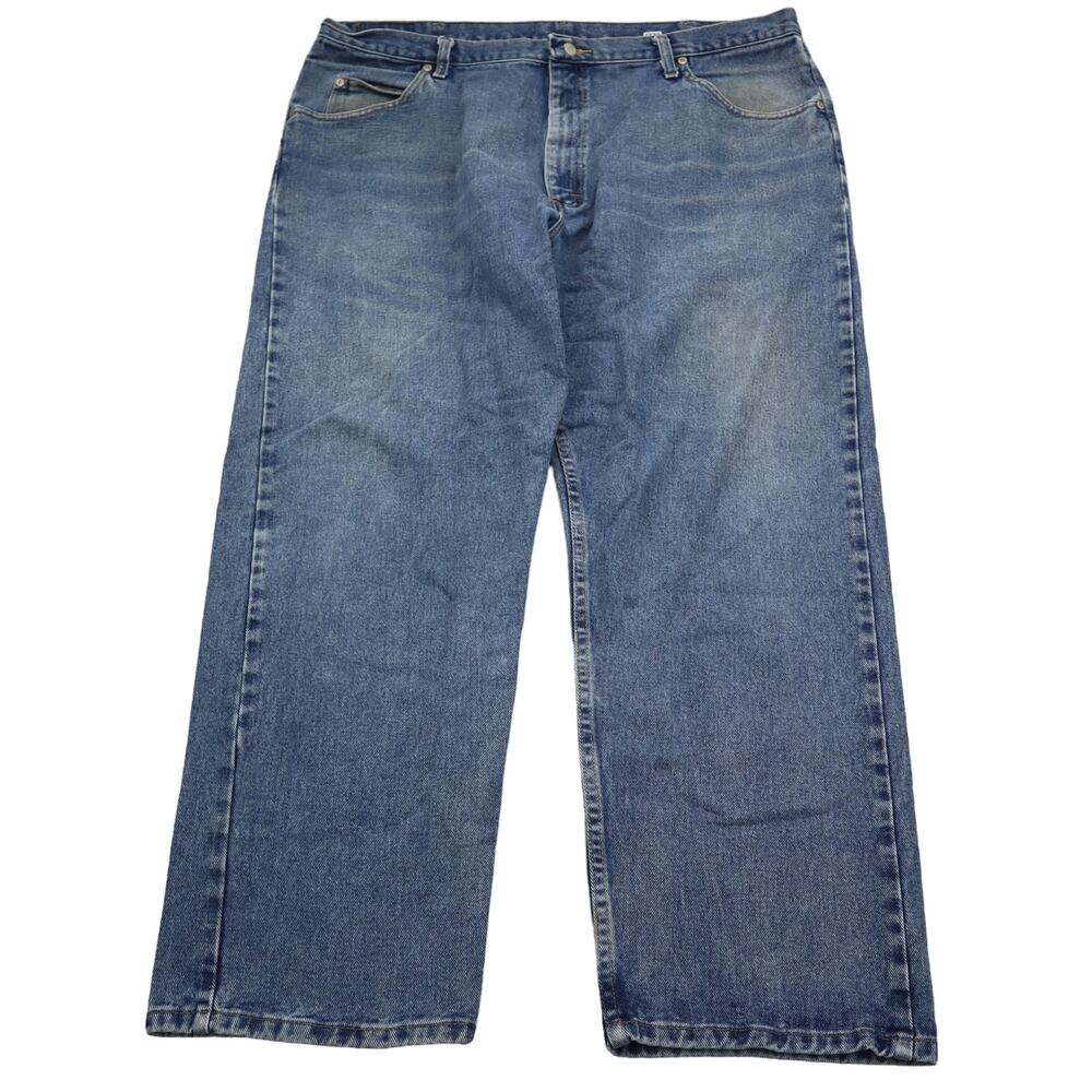 Wrangler Jeans Mens 42x30 Blue Relaxed Straight Medium Wash Denim